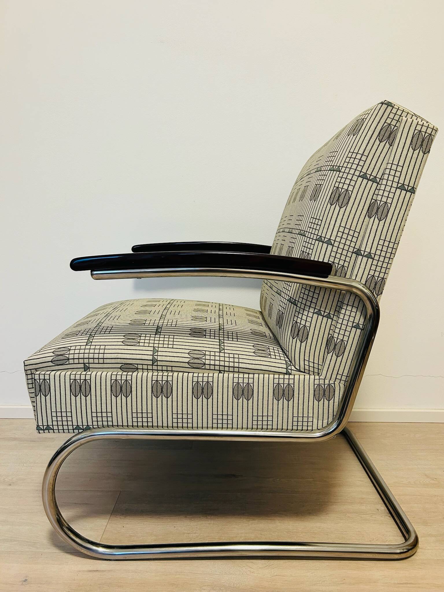 Pair of Mücke-Melder Fn24 bauhaus tubular steel chairs