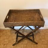 Serving tray on legs
