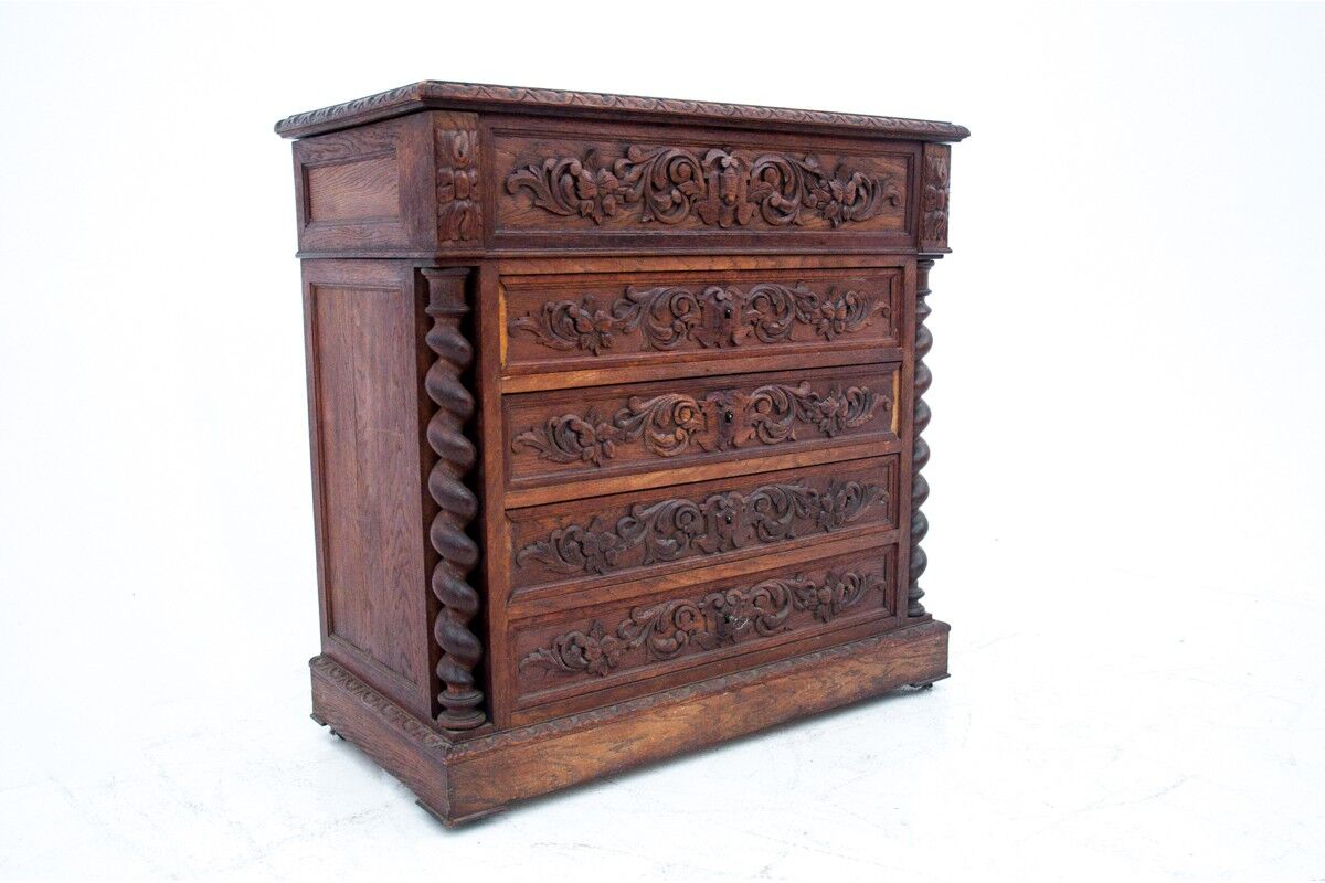 Commode - coiffeuse, France, vers 1880.