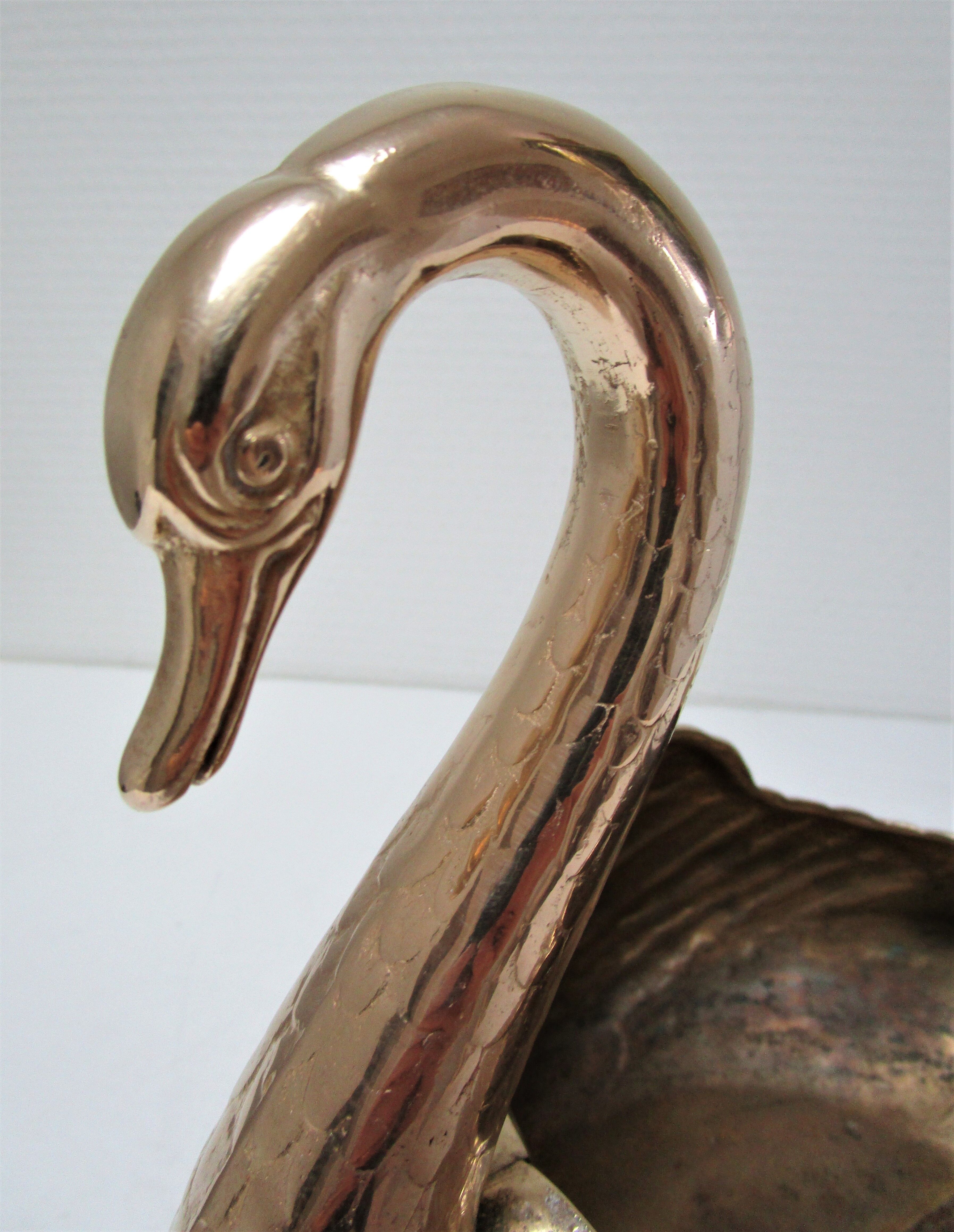 cache brass pot zoomorphic vintage swan