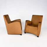 2 fauteuils Wittmann "Duke" en daim par Hannes Wettstein, 1990