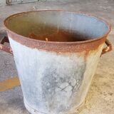 Large zinc basin