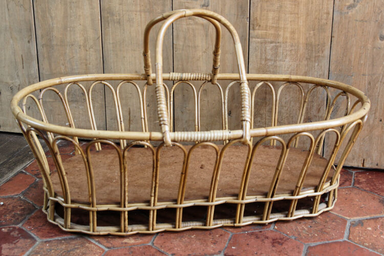 Vintage rattan bassinet