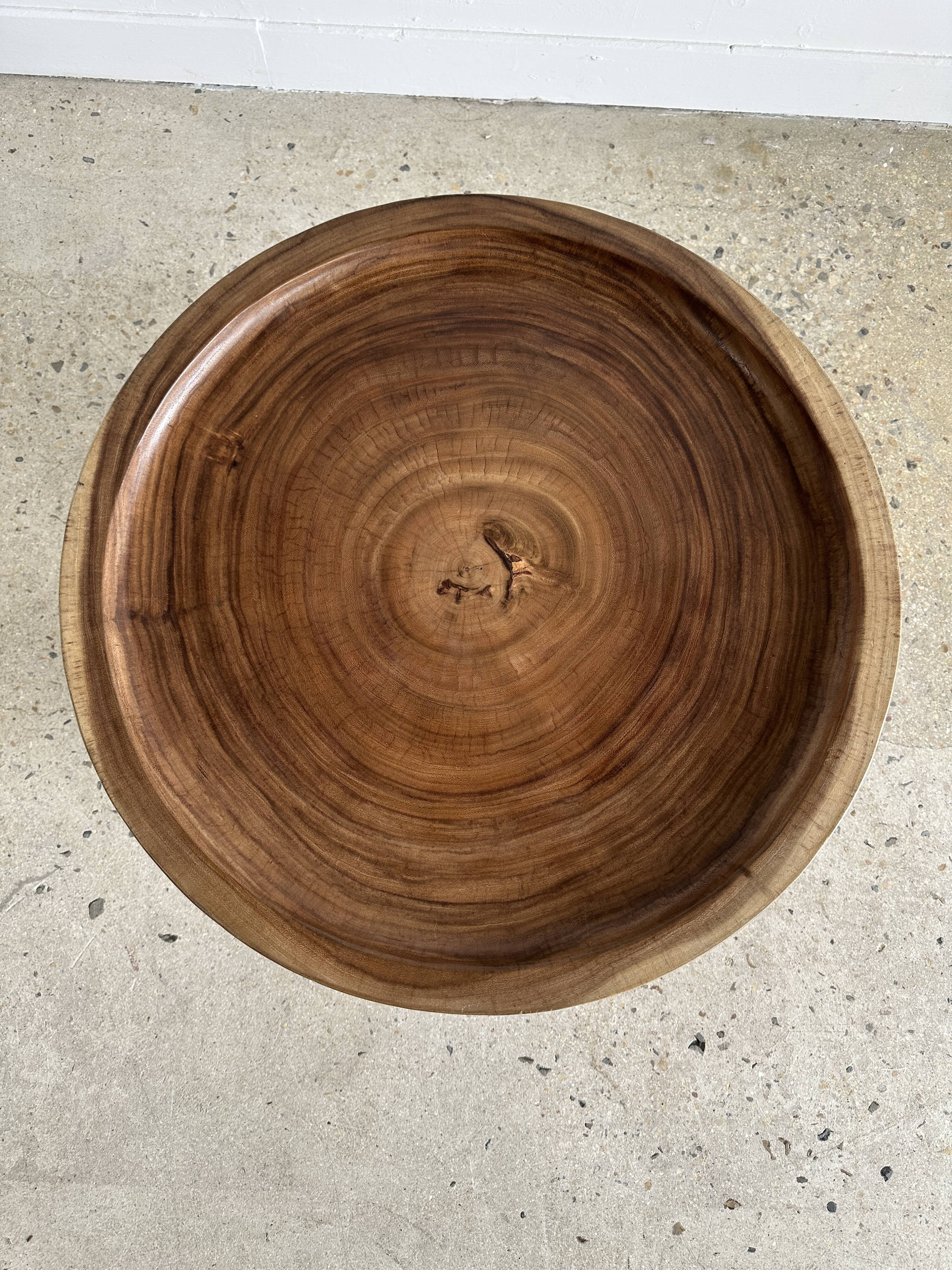 Coffee table, quadripod suar coffee table