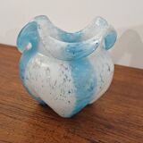 Vase en pâte de verre bleu et blanc