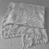 Couvre lit au cochet vintage 180 x 200 cm