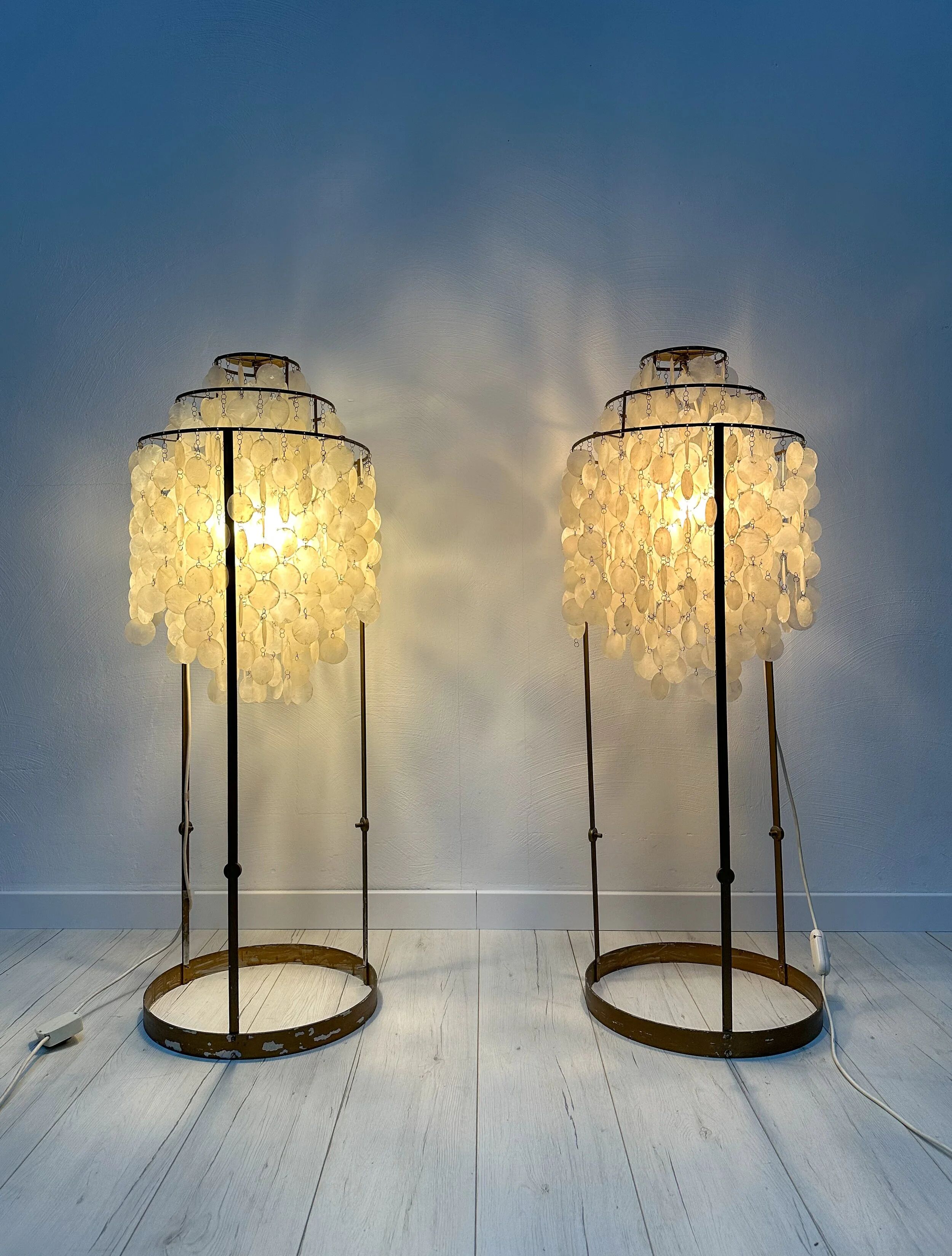 Lampes de sol en métal vintage avec disques en coquillage