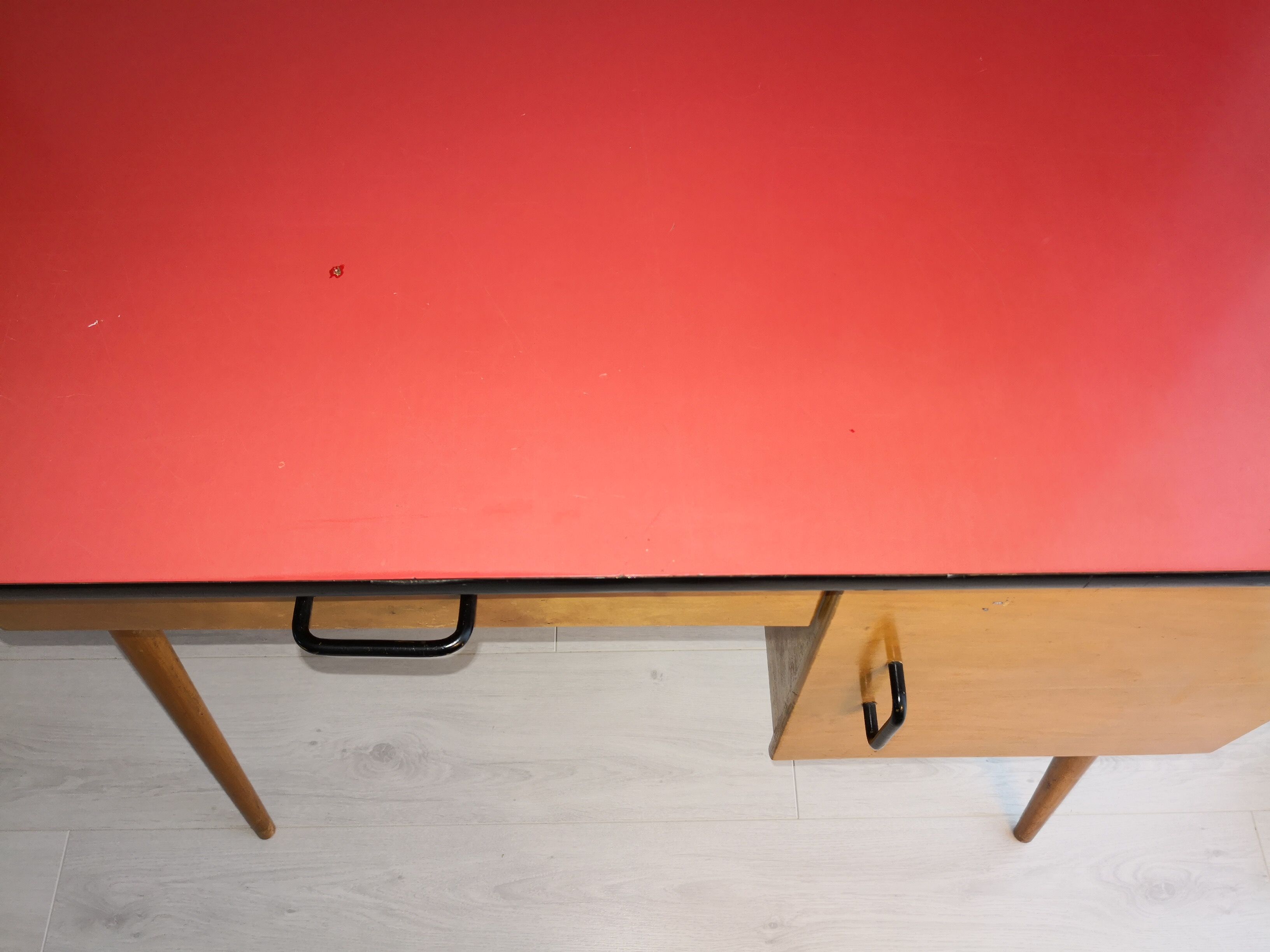 Baumann desk