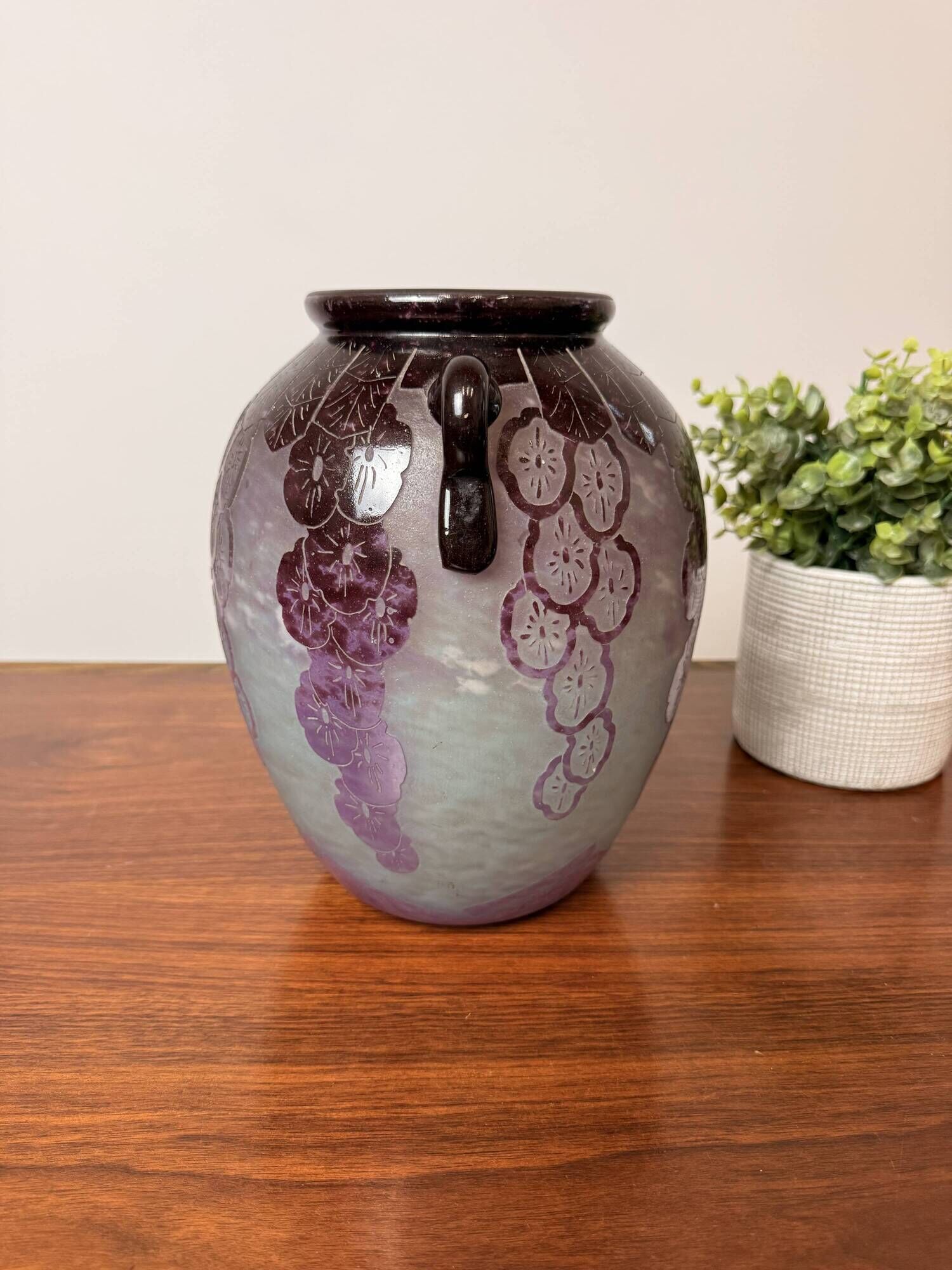 Vase Charles Schneider – Modèle Lavande – Pâte de Verre – Art Déco