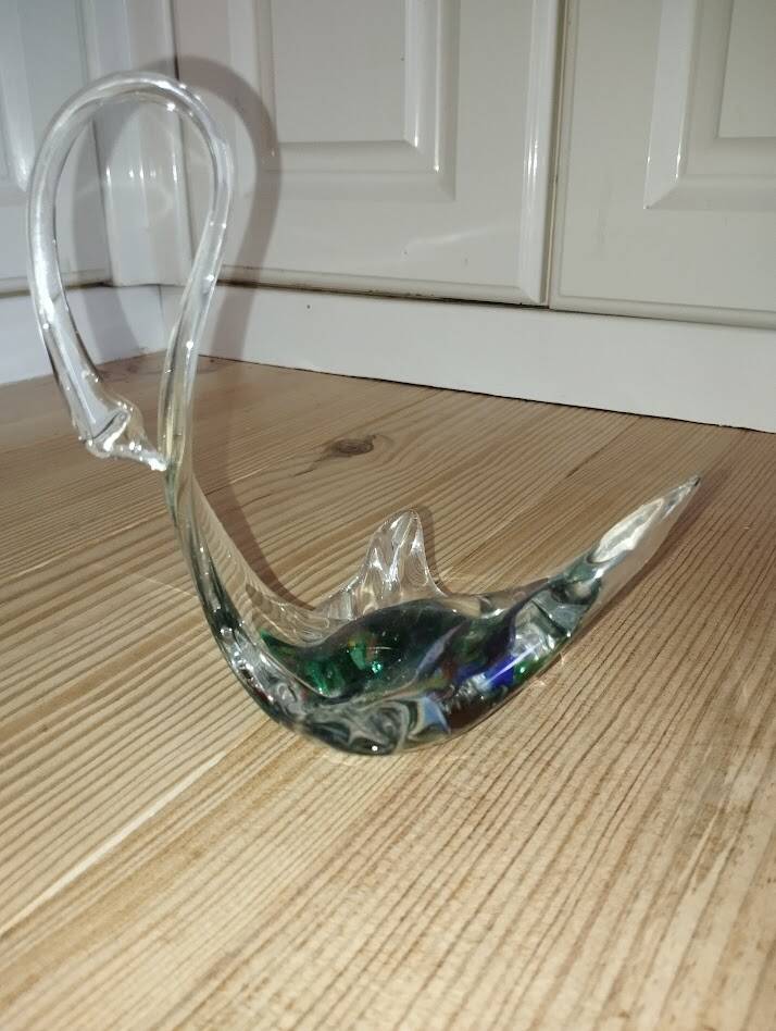 Vintage hand-blown glass swan sculpture – 1960s/70s