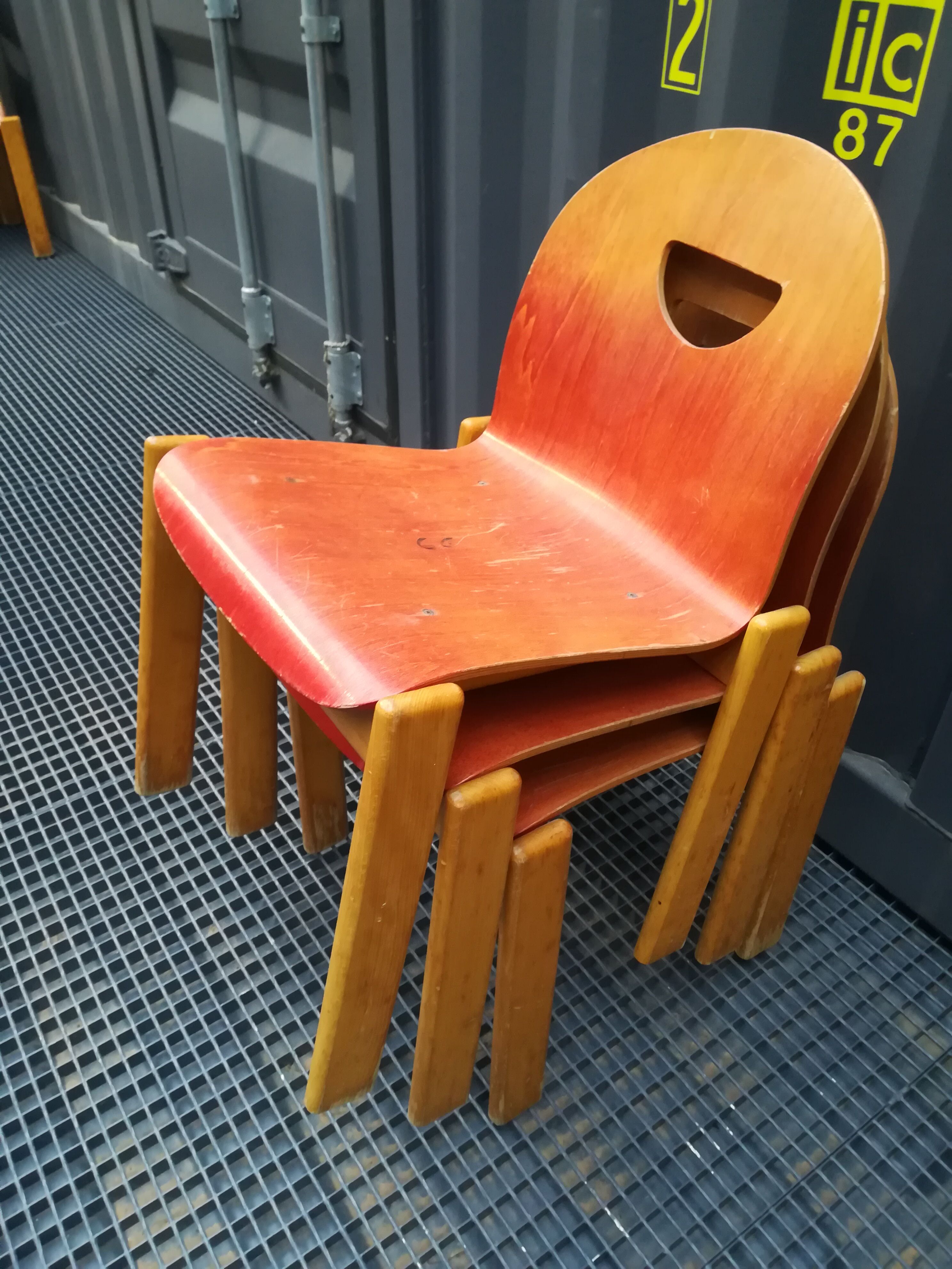 Set of 12 chairs from the 80s-90s
