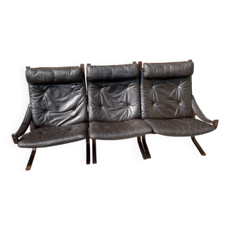 Canapé fait de 3 fauteuils Siesta