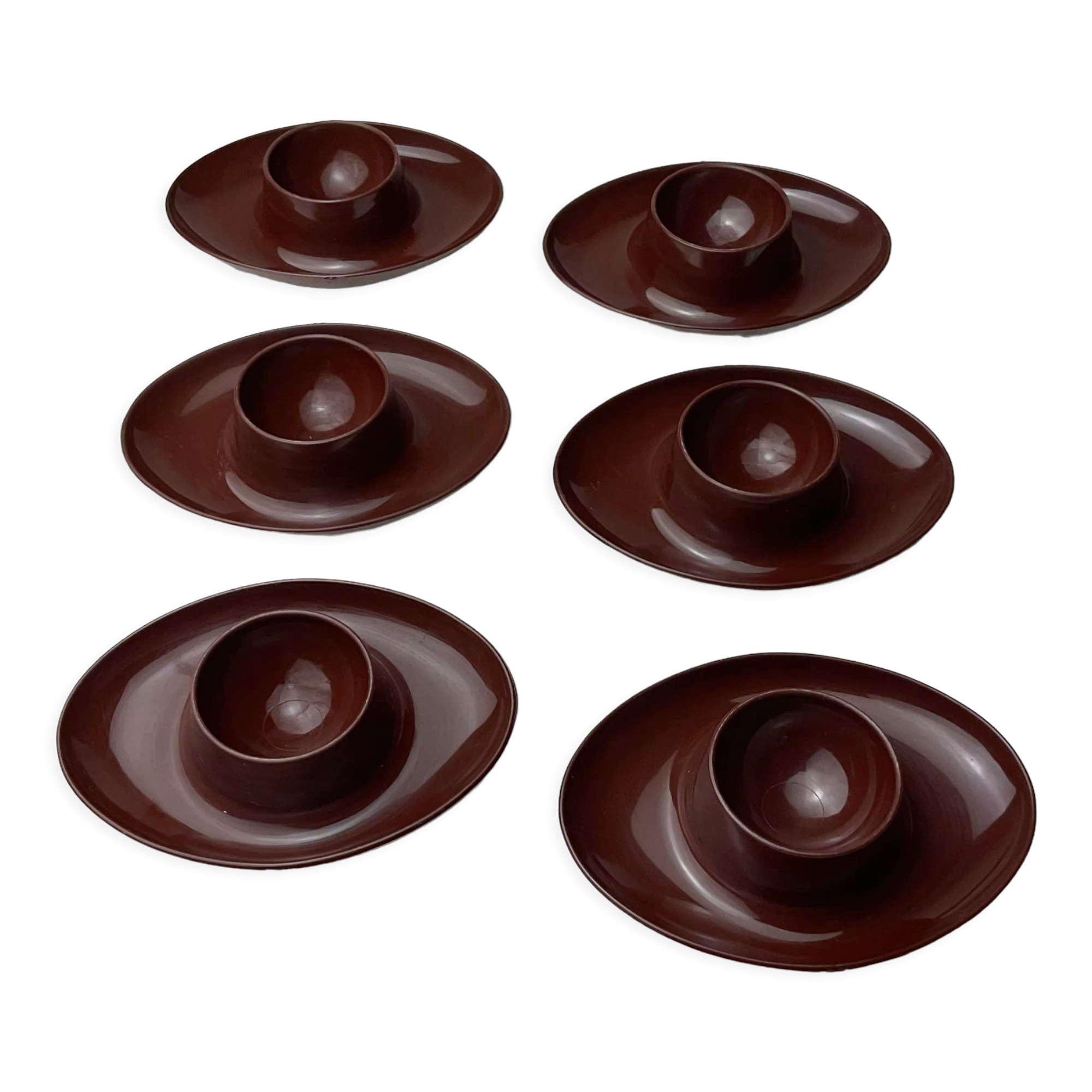 Vintage brown plastic shells 6 pieces