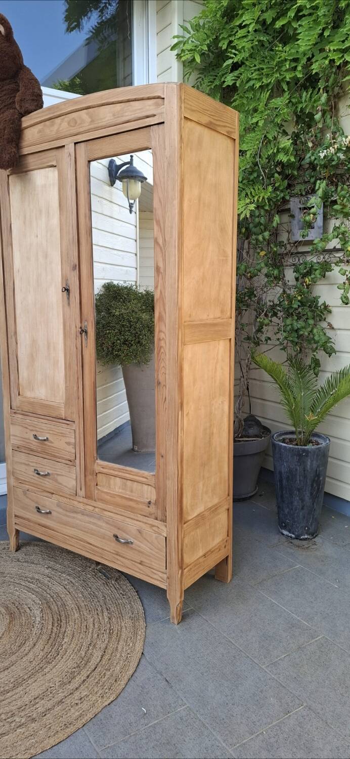 Renovated Parisian wardrobe