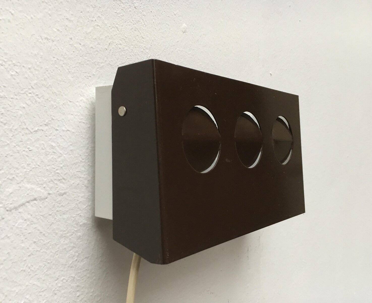 Lampe murale danoise vintage de l'ère spatiale de Hamalux