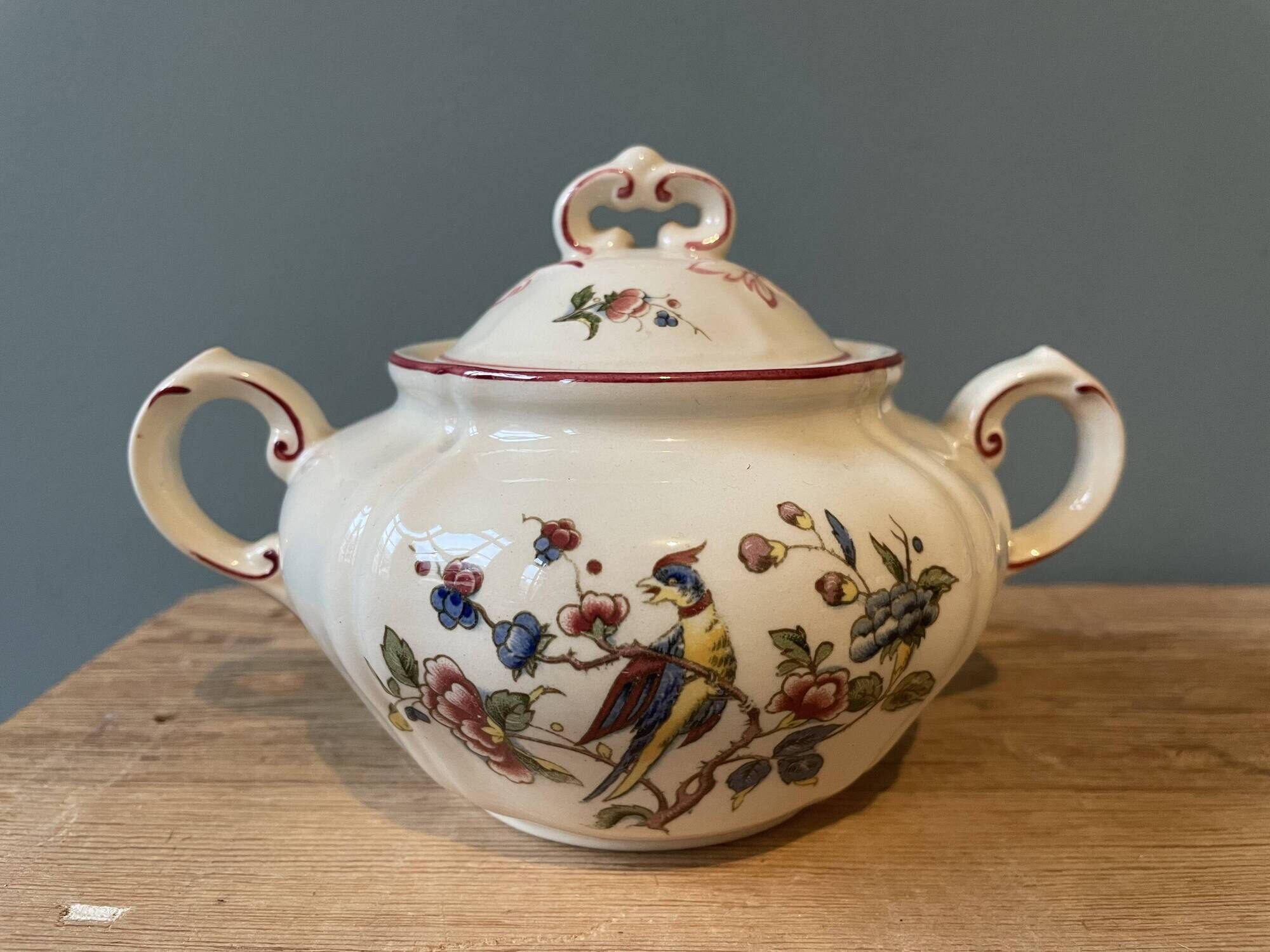 Set of 10 pieces of a Villeroy and Boch tea set, Phoenix model
