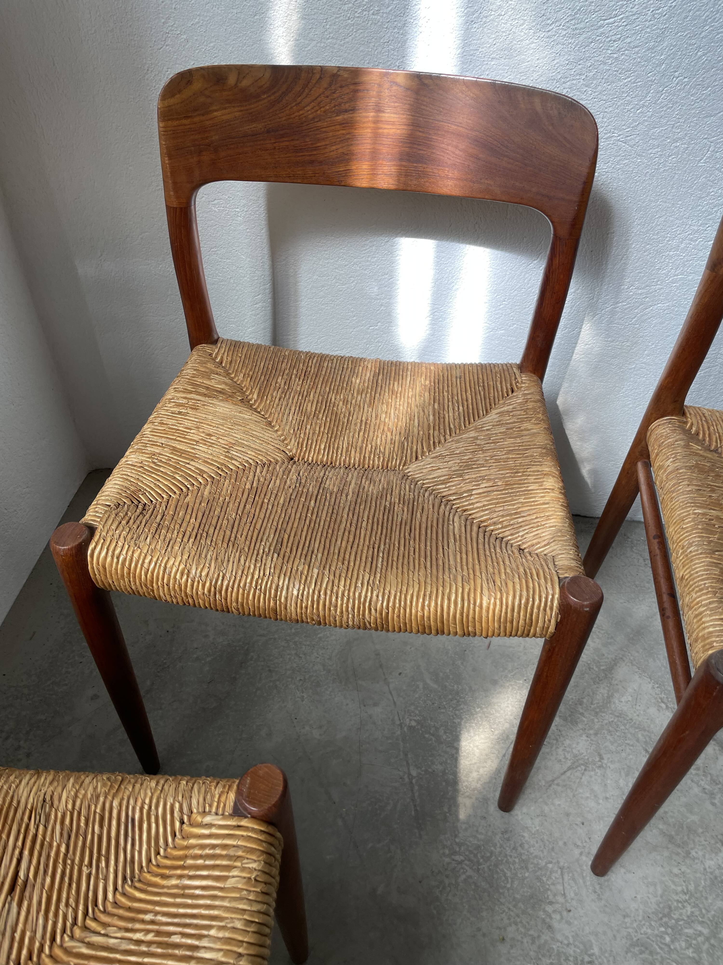 Model 75 straw chairs Niels O. Moller 1950