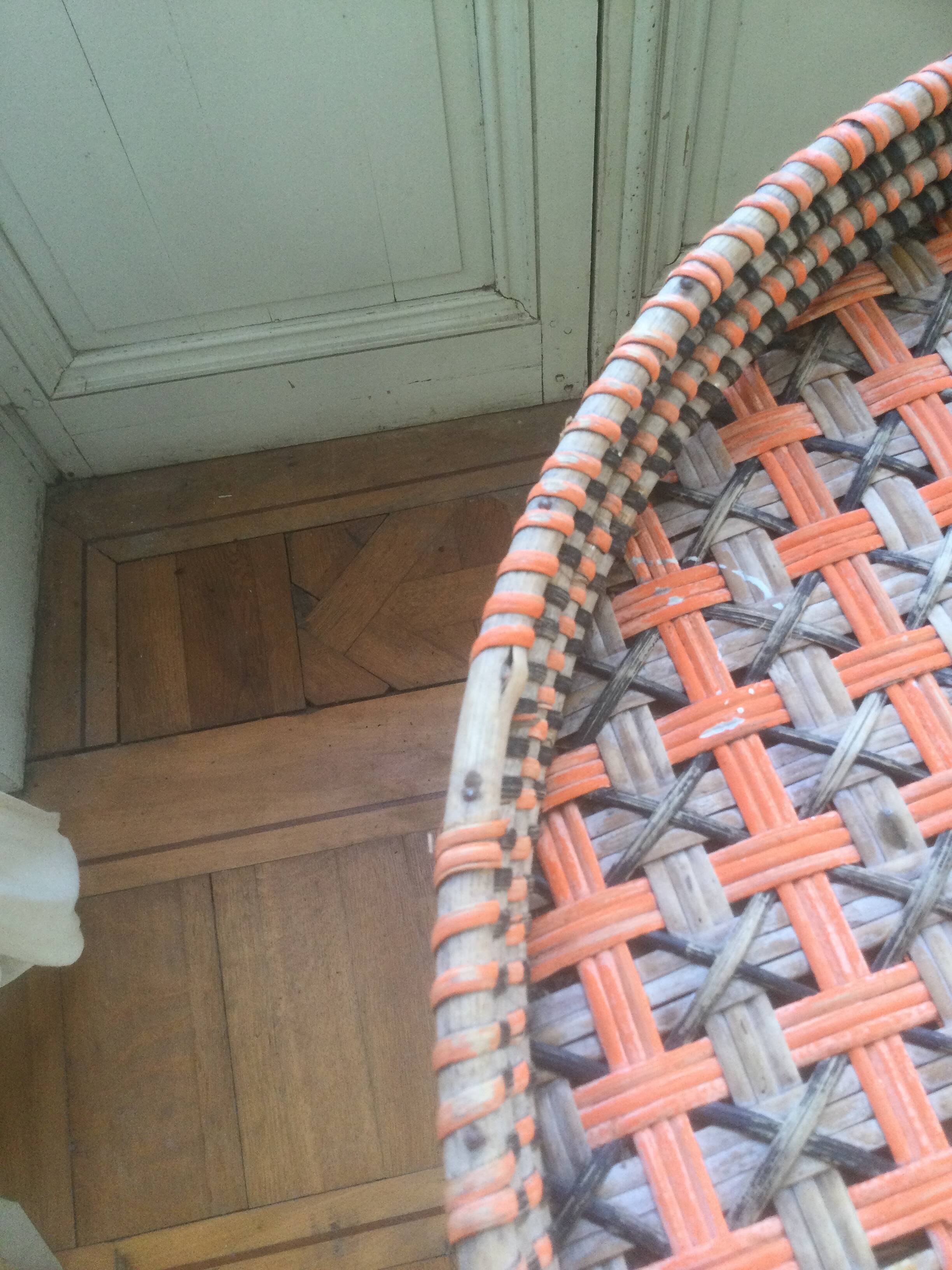 Round old rattan pedestal table