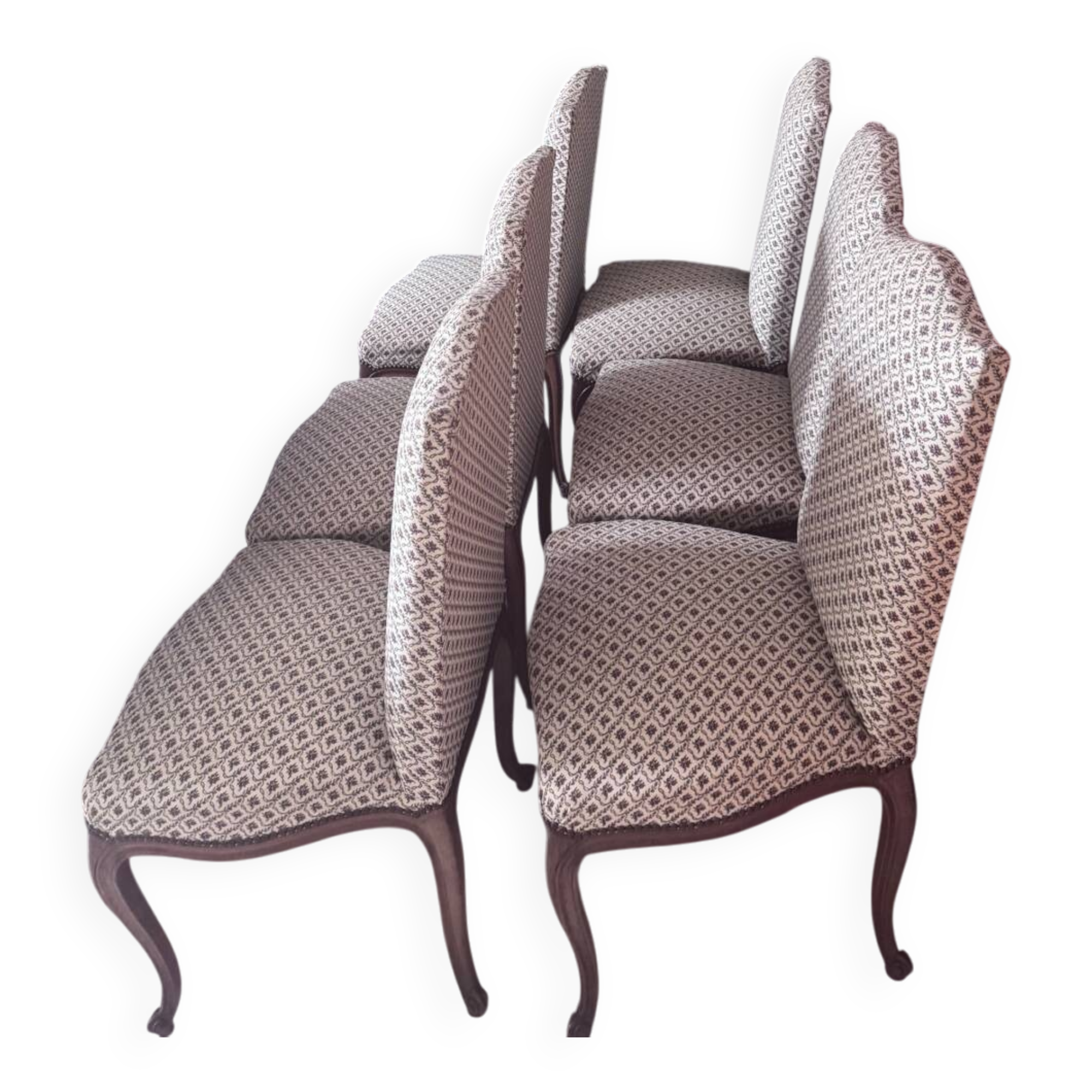 6 chaises Louis XV – tapisserie traditionnelle à ressorts – bois massi