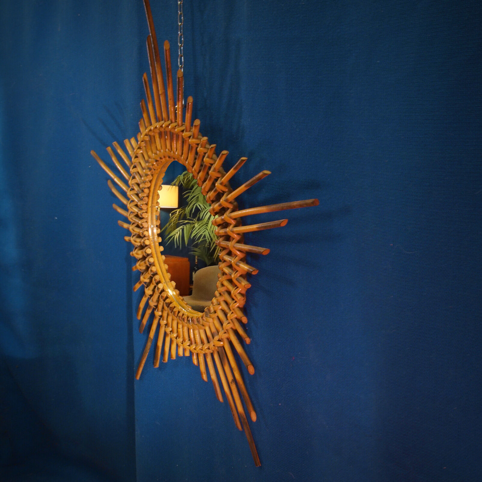 Large mirror sun rattan 65 cm