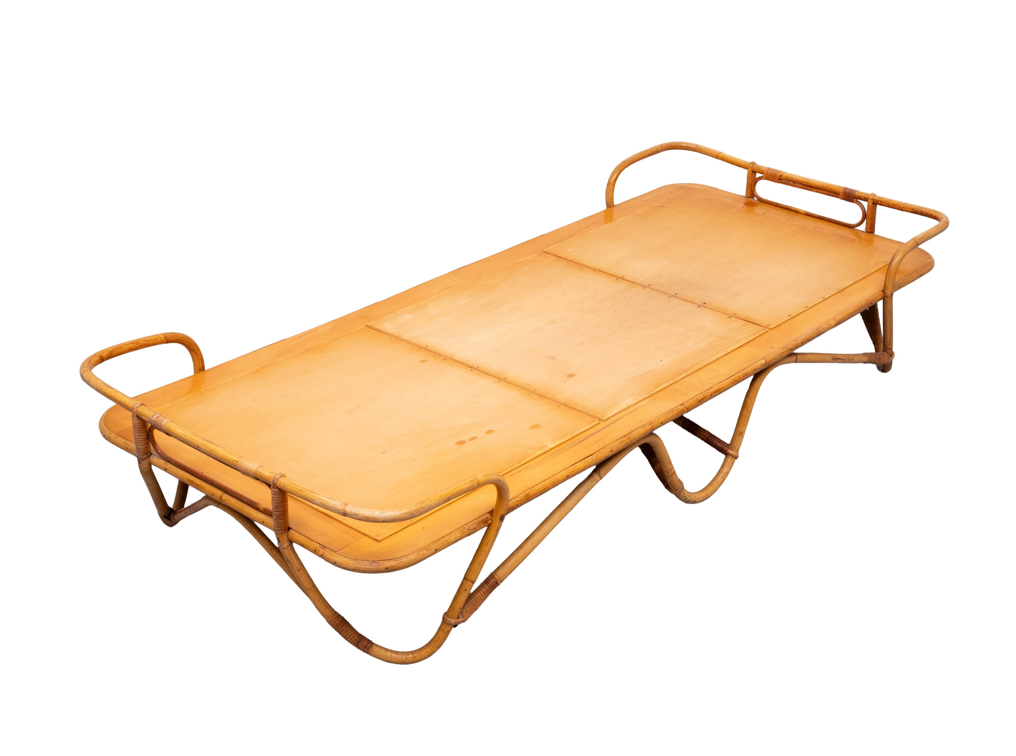 Rohé daybed rattan bed rotan Noordwolde 1950s Holland