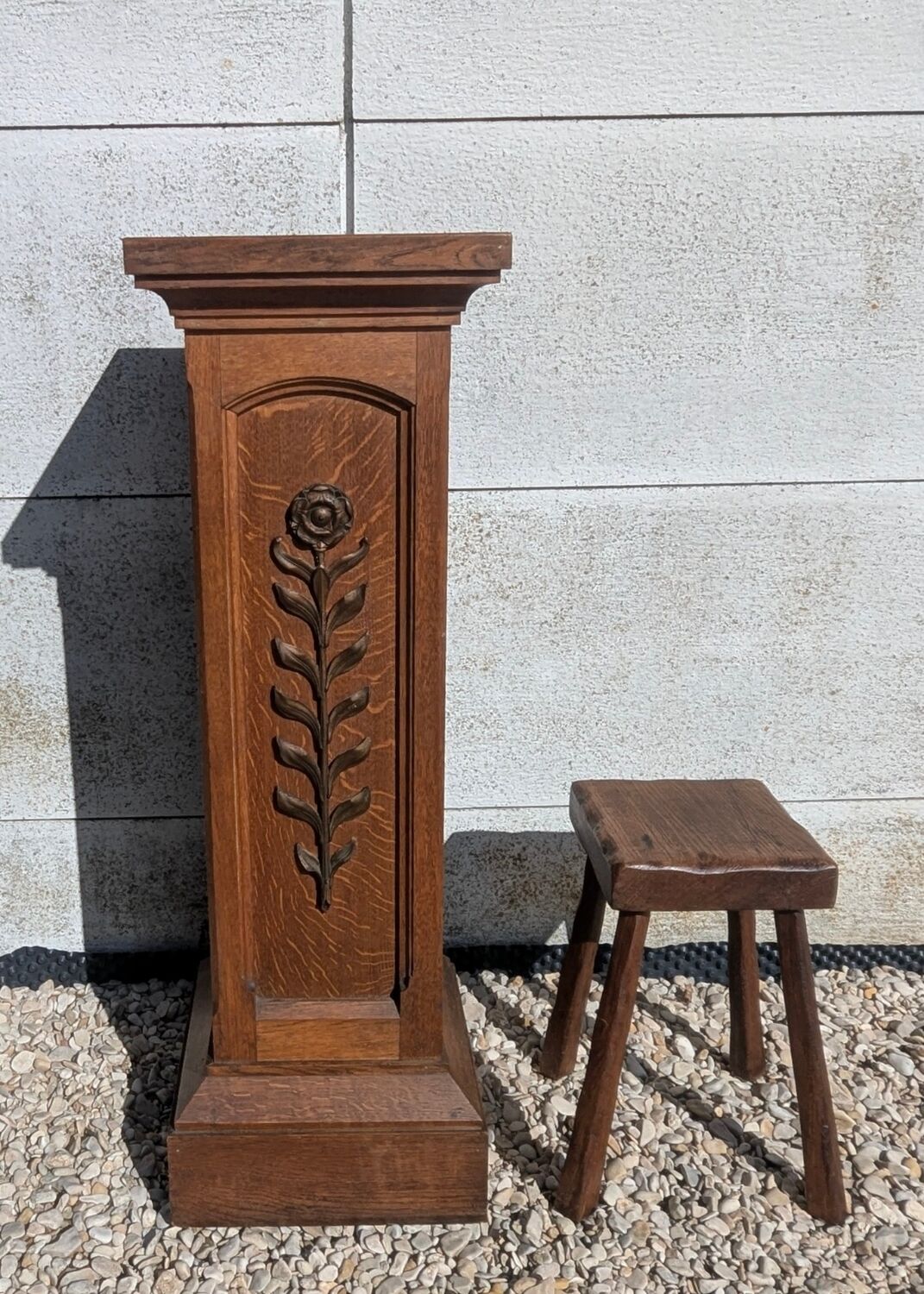 column / pedestal base solid oak 112 cm