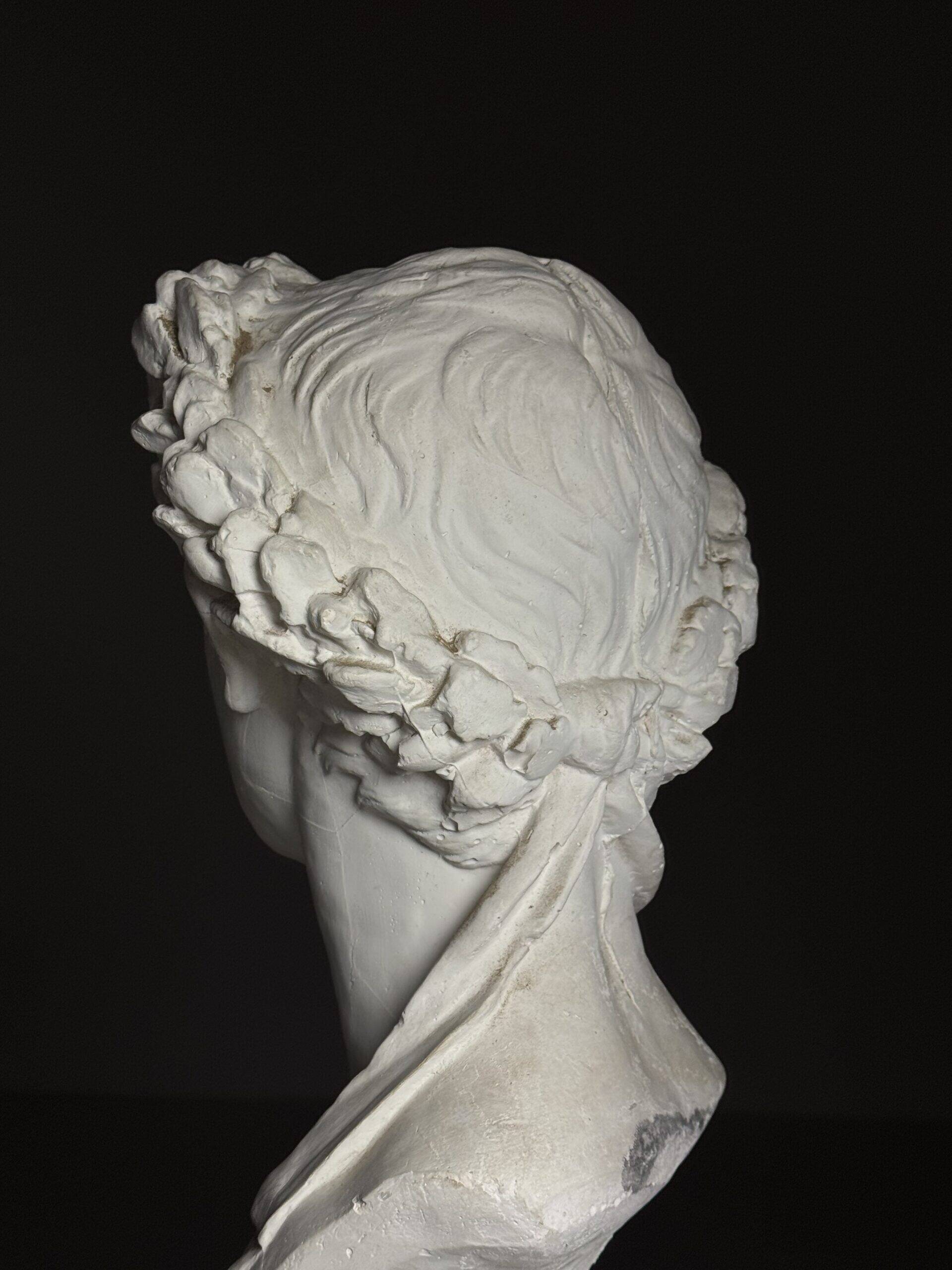 Buste en plâtre de l'empereur Auguste