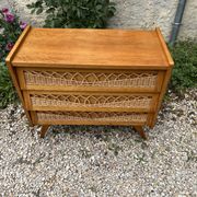 Vintage chest of drawers wood and rattan