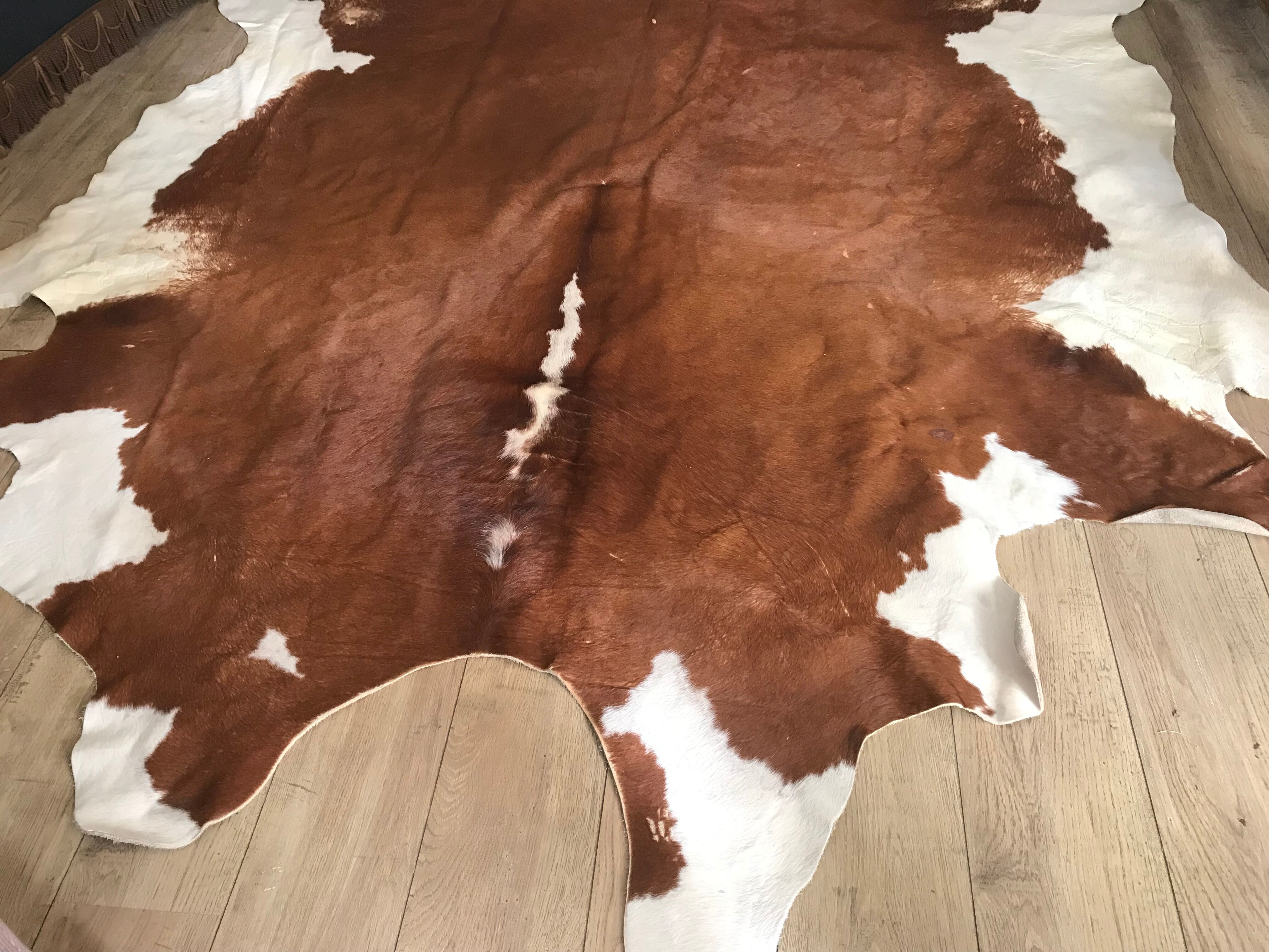 Vintage cowhide 225x170cm