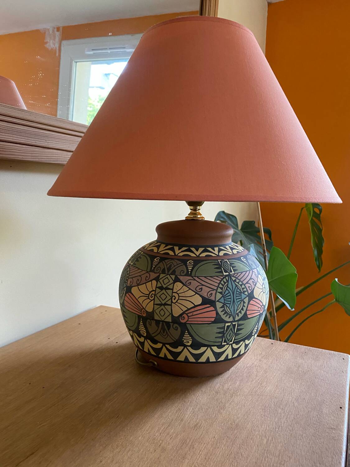 Painted ceramic table lamp