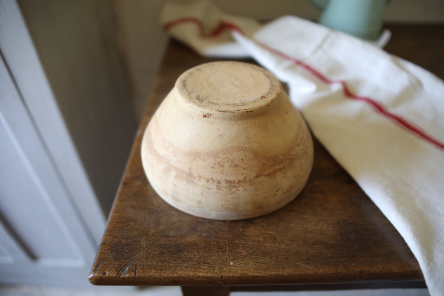 Lot of two old bowls