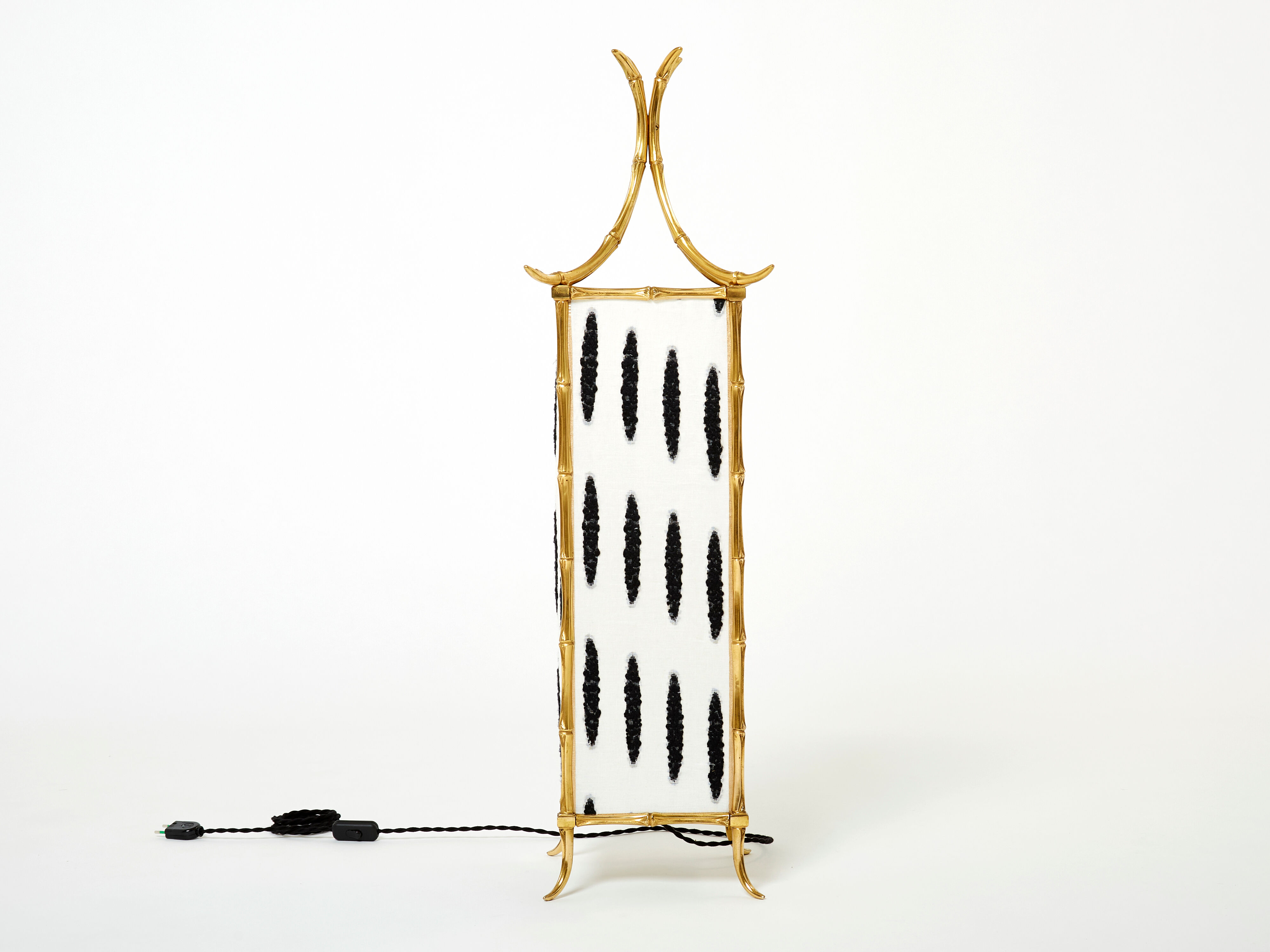 Pair of brass lantern lamps and fabrics from Maison Baguès 1960