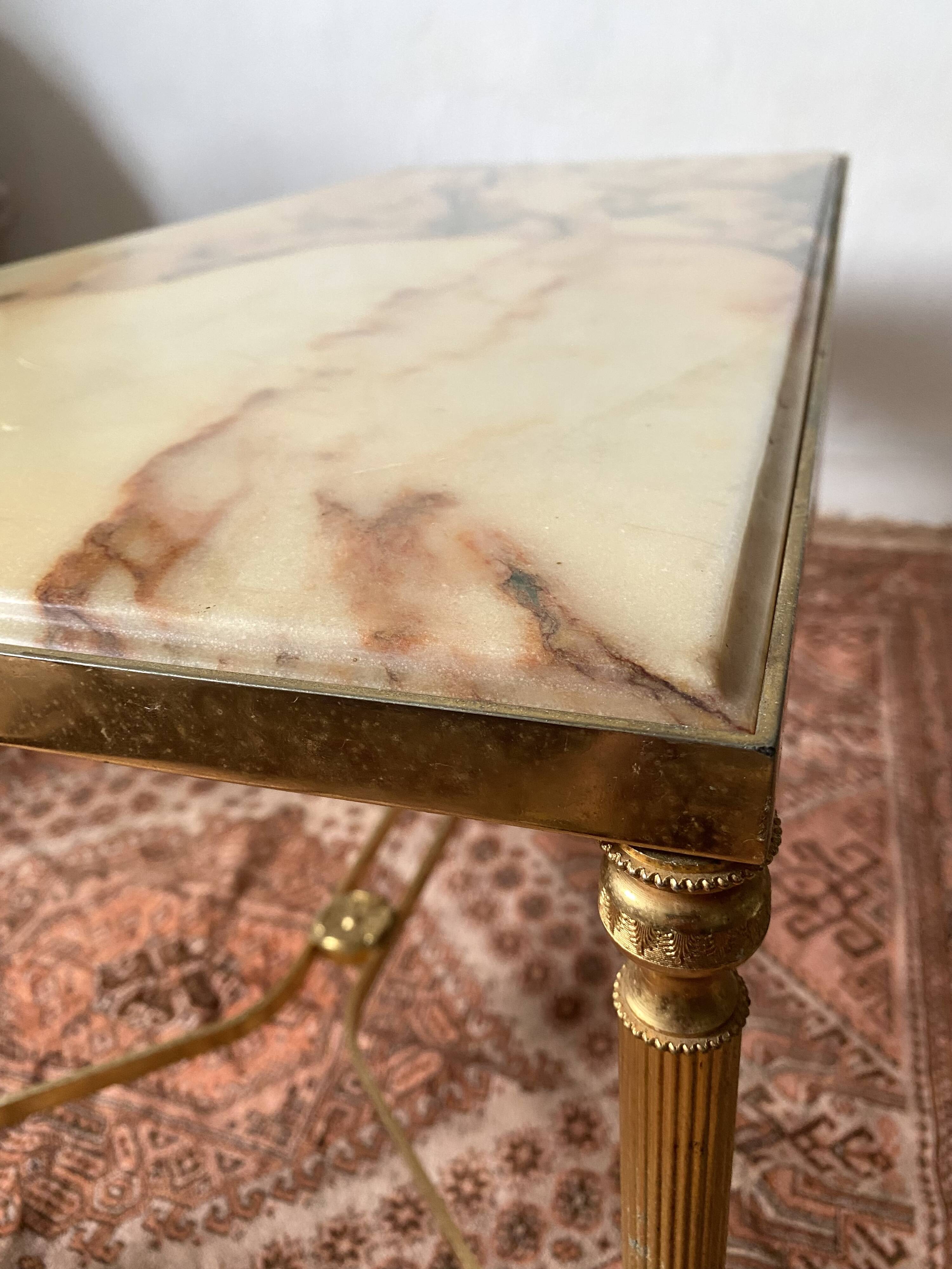 Vintage coffee table in marble and gold-tone metal