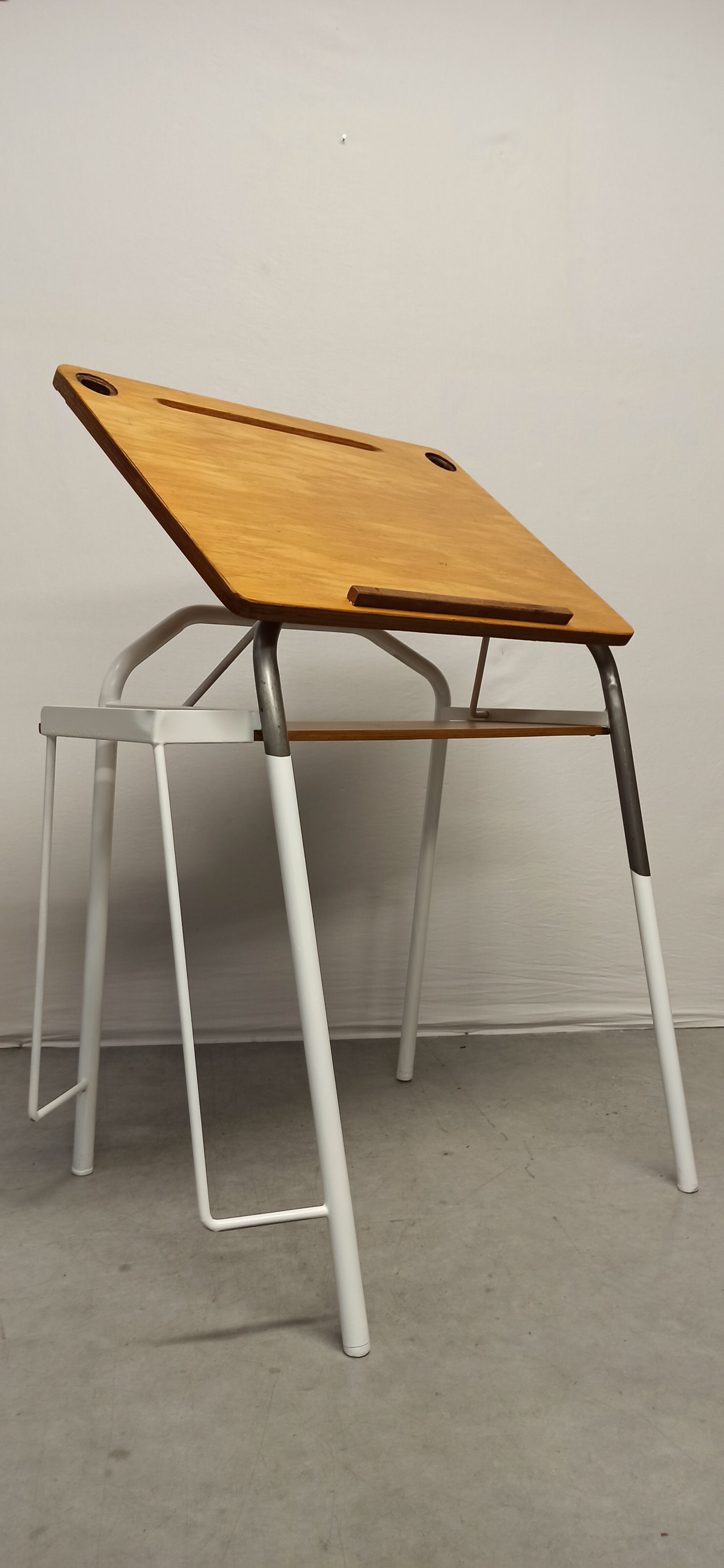 School desk / vintage drawing table