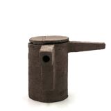 Unique concrete teapot by FCK Frédérick Gautier