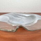 Vintage German glass plate or bowl by Hans Jürgen Richartz for Richartz Art Collection, Mathildenhütte, Solingen, Germany.