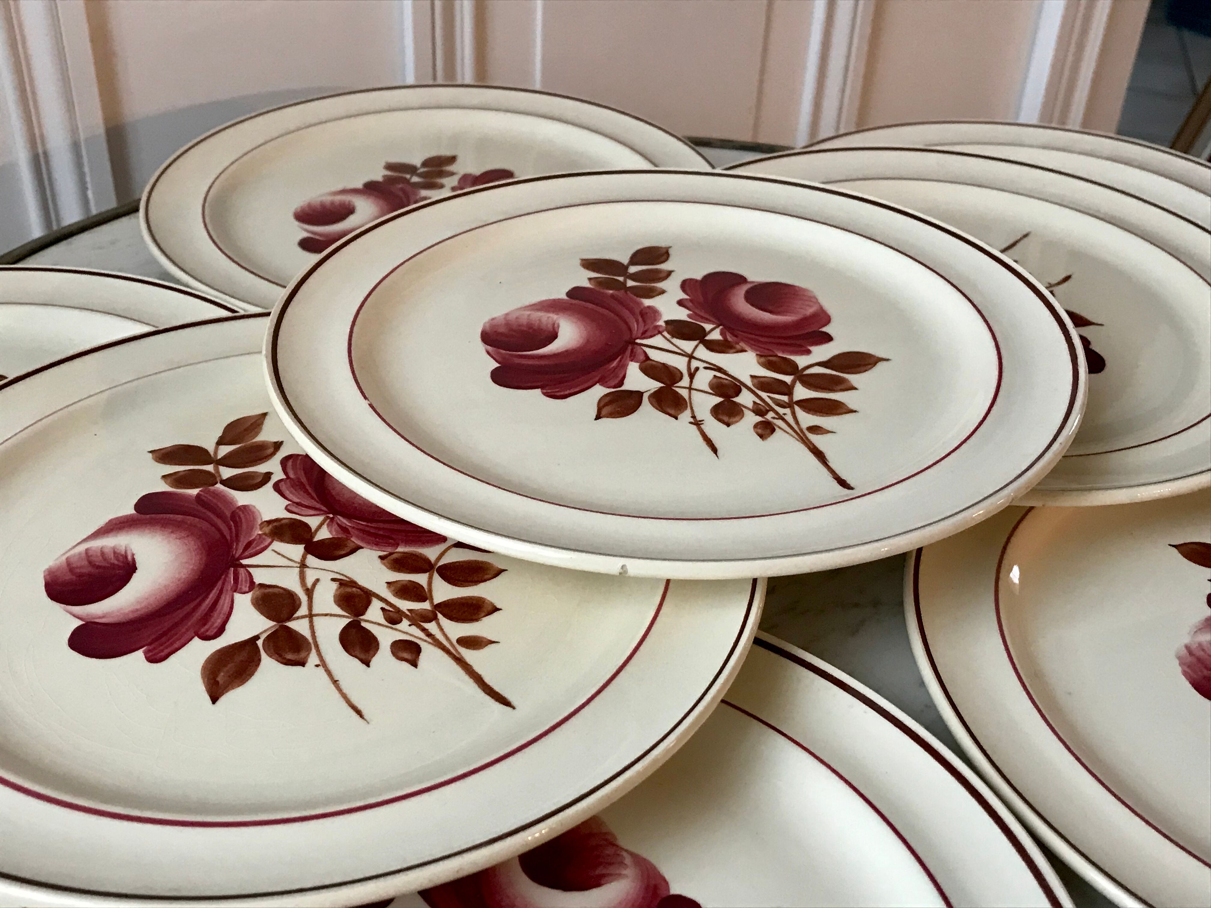 set of 8 flat plates Moulin des Loups model "Roubaix" 40s