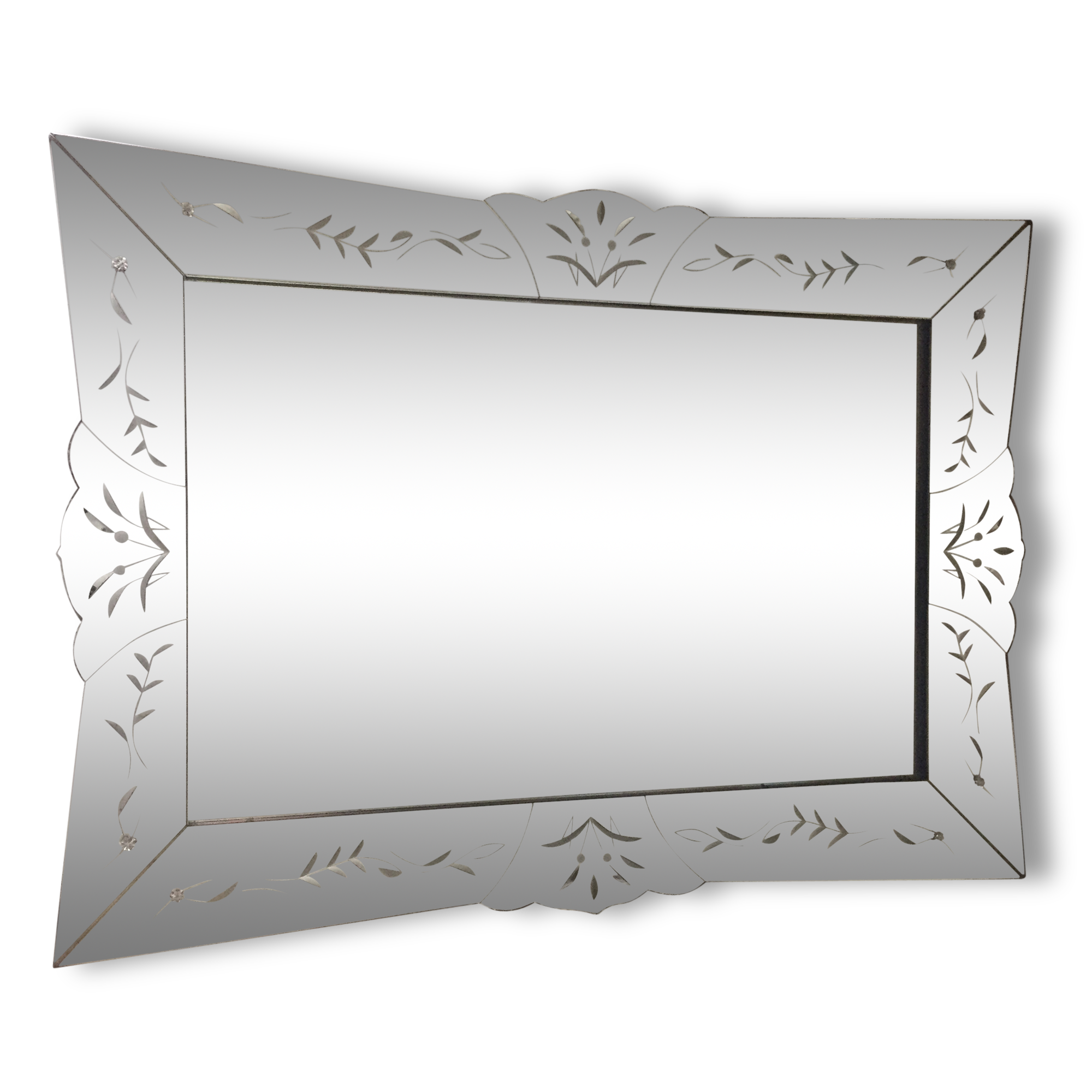 Former mirror beveled Venetian