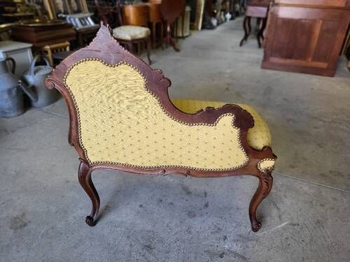 LOUIS XV CAUSEUSE 1 PLACE IN WALNUT ROCOCO