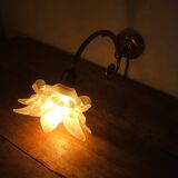 Tulip flower applique