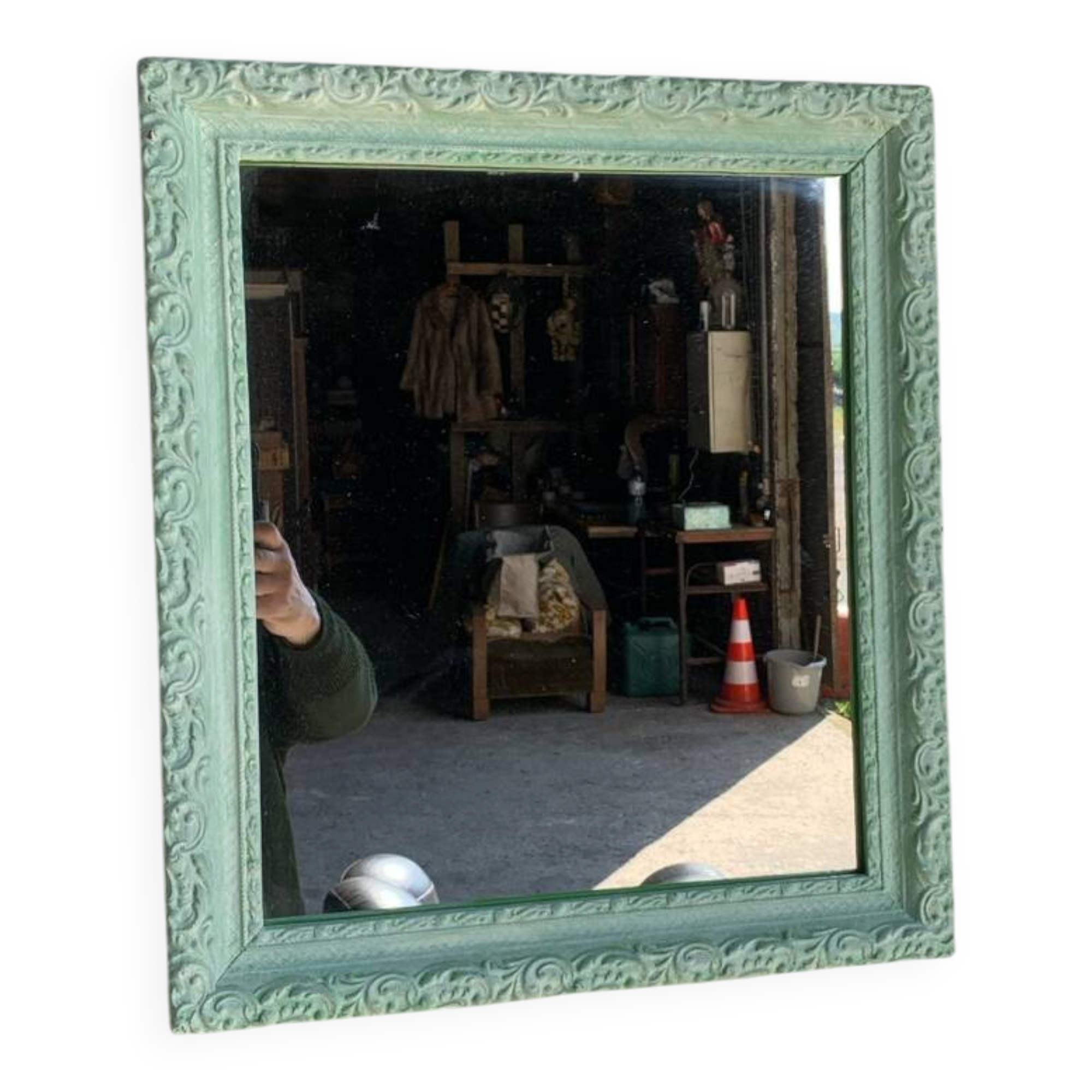 Small decorative mirror - plant decor