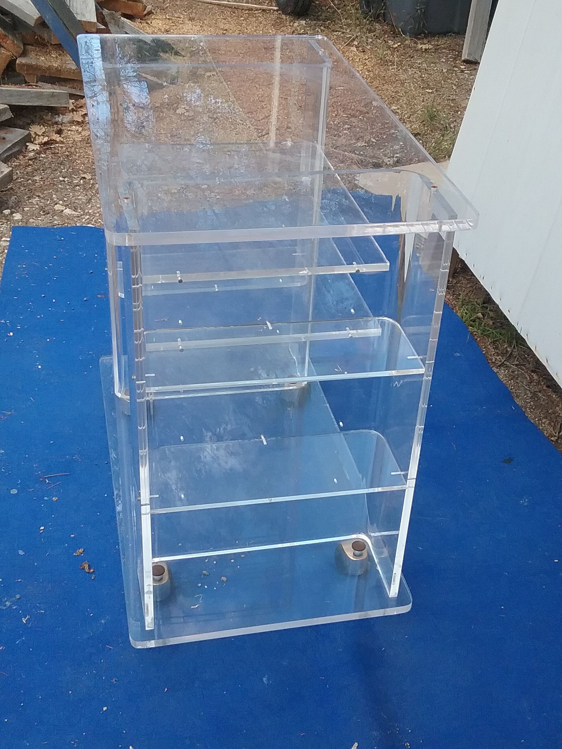 Vintage plexiglass server