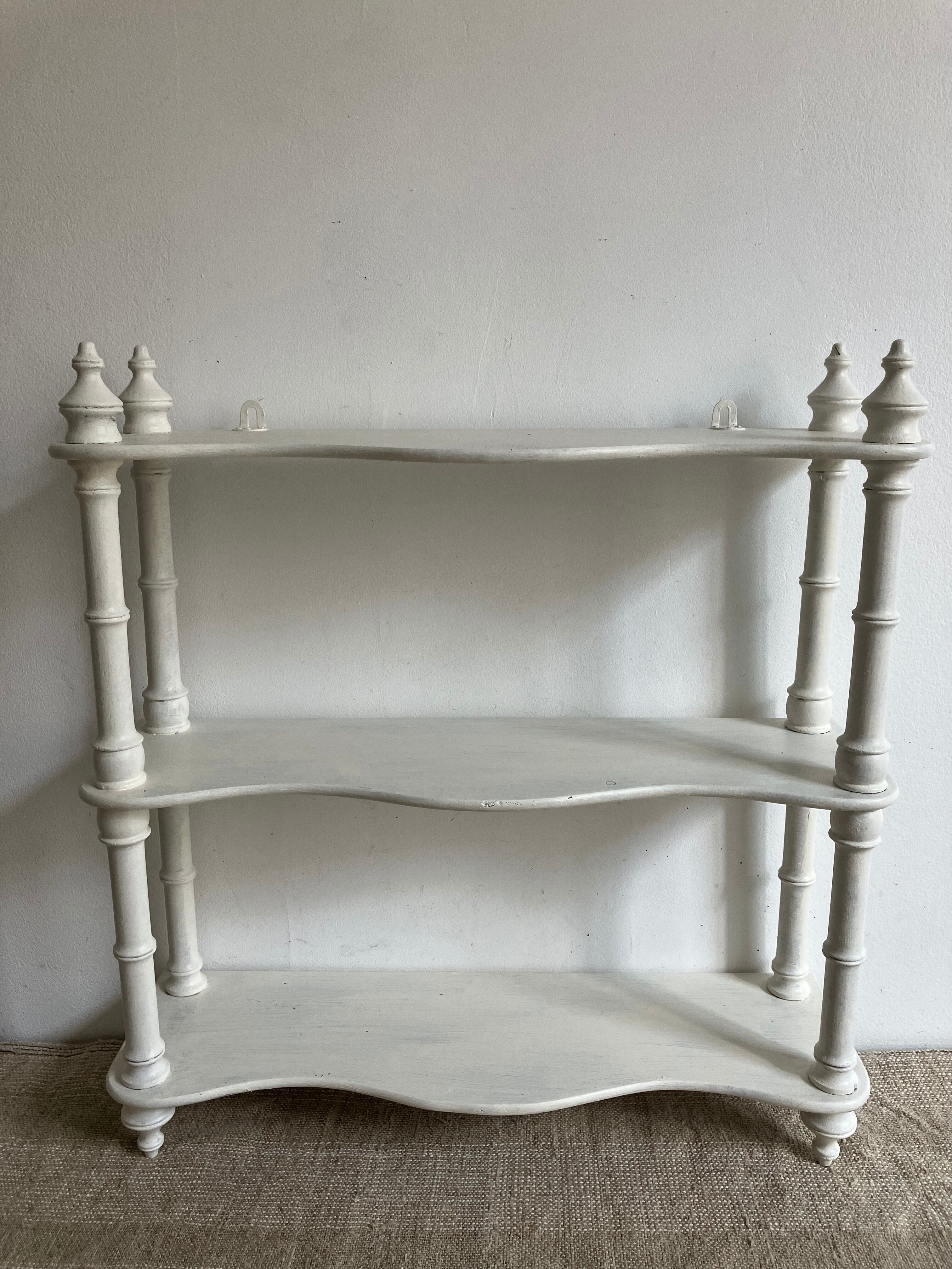 Small shelf, 3 levels