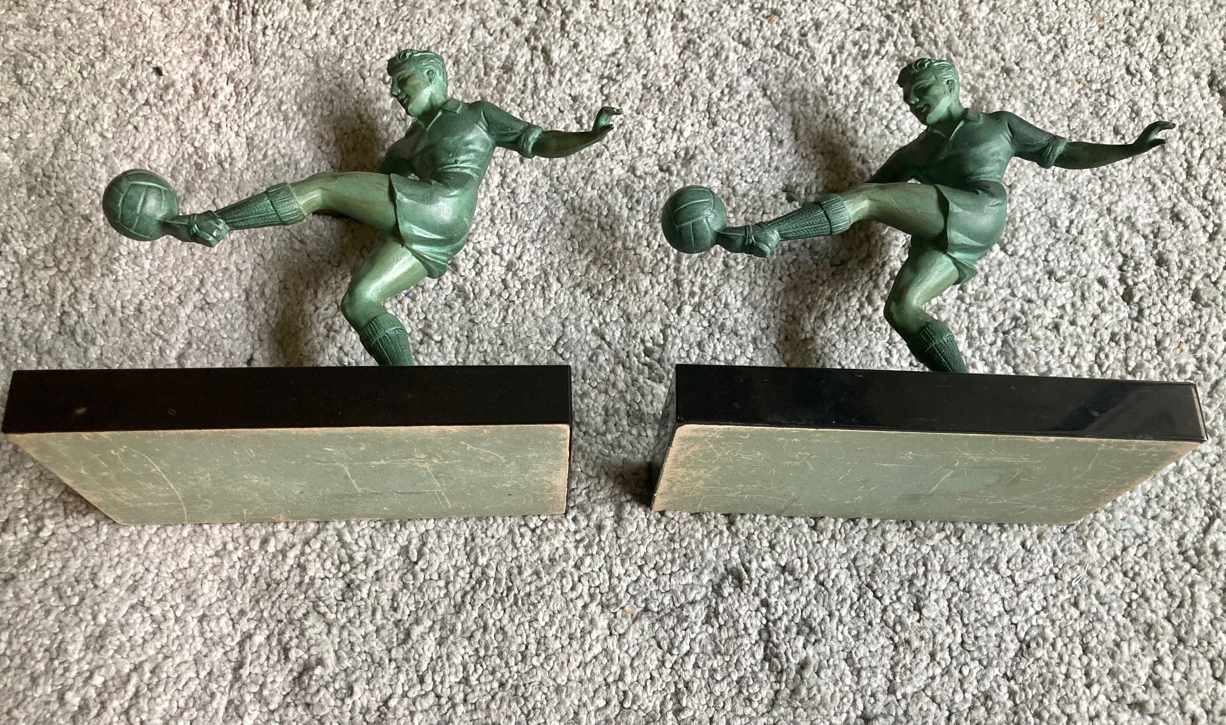 Pair of vintage bookends - Football players - excellent condition