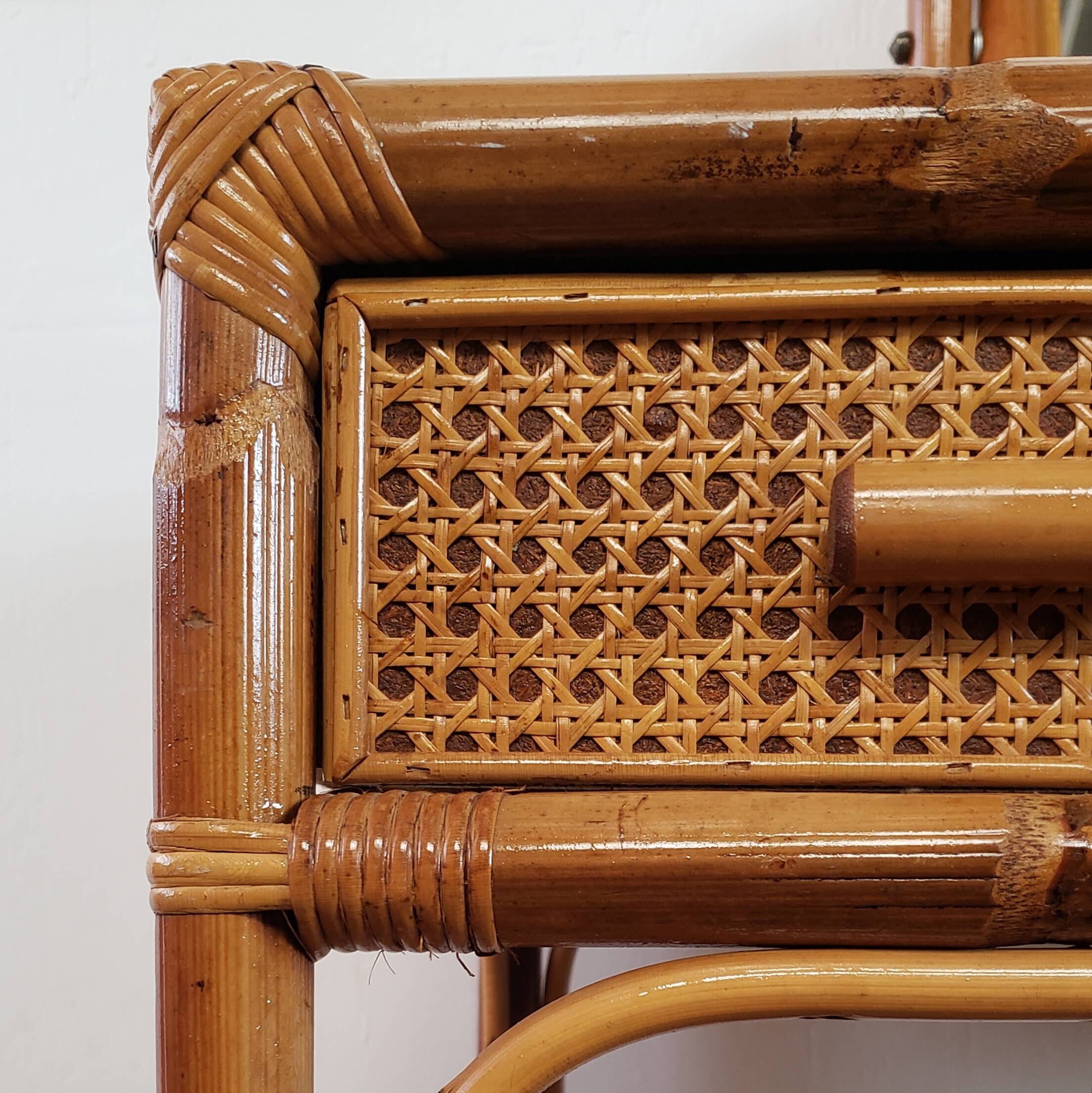 Vintage dressing table