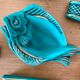 Lot de 2 plats poissons en barbotine vintage