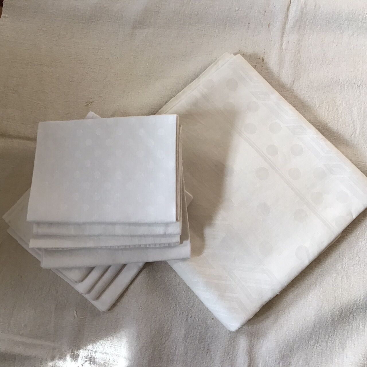 Nappe et serviettes art déco