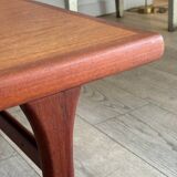 table basse en teck, Danemark années 60
