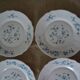 18 assiettes fleurs bleues veronica Arcopal vintage