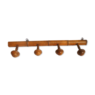 Patère ancienne en bois vintage